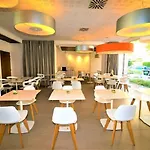 Riva Art & Hotel