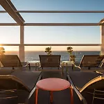 Riva Art & فندق 4*