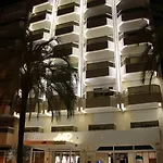 فندق Riva Art & مينتون