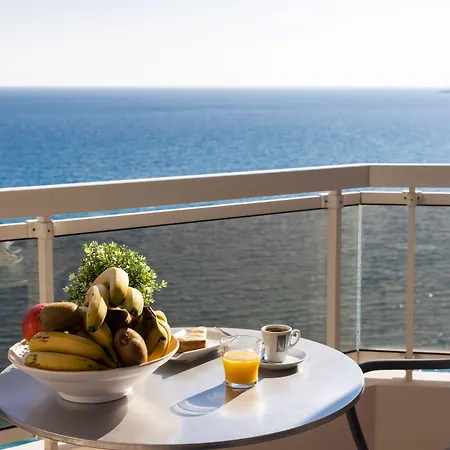 Riva Art & Hotel
