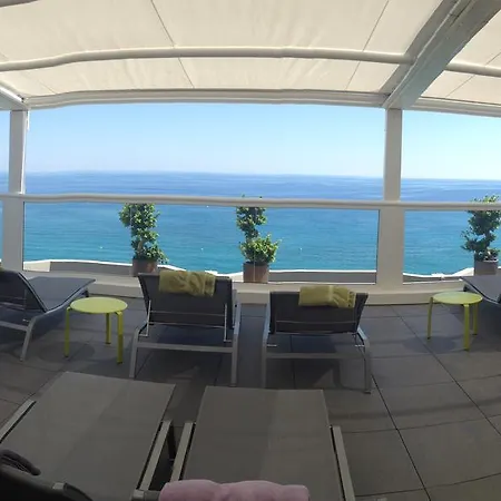 Riva Art & Menton
